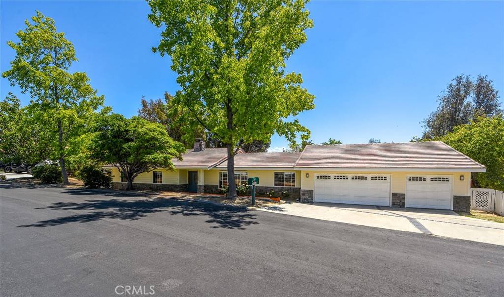 Temecula, CA 92591,40880 Via Los Altos