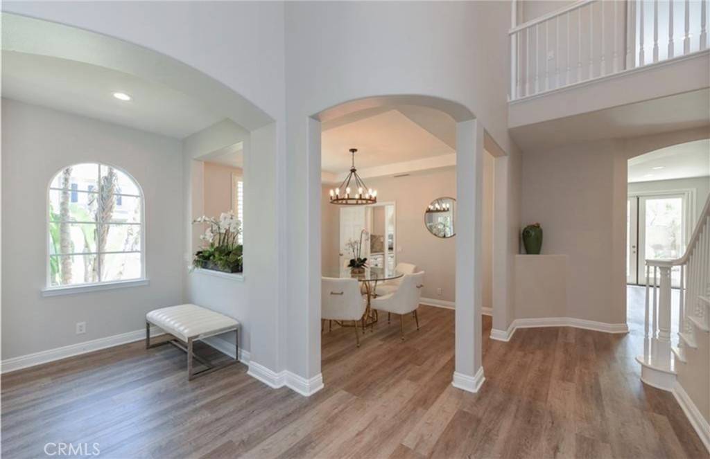 Irvine, CA 92602,14 Modesto