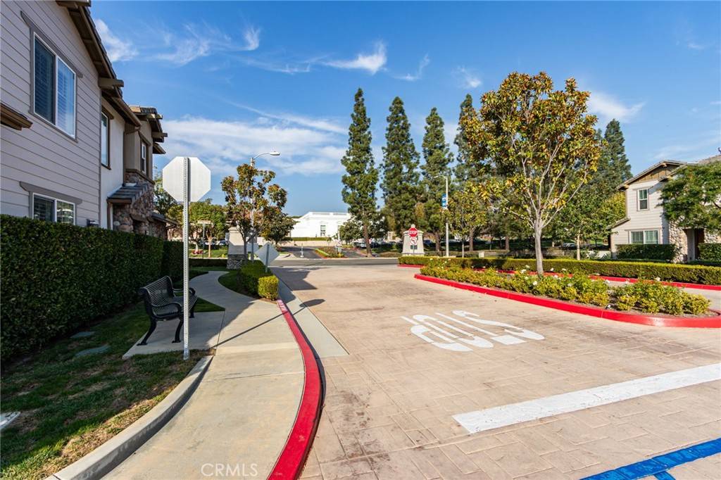 Yorba Linda, CA 92886,18067 Burke LN