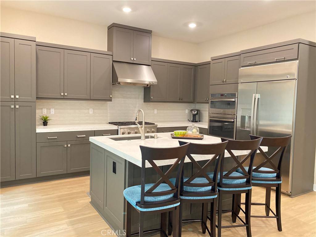 Lake Forest, CA 92630,616 Athos