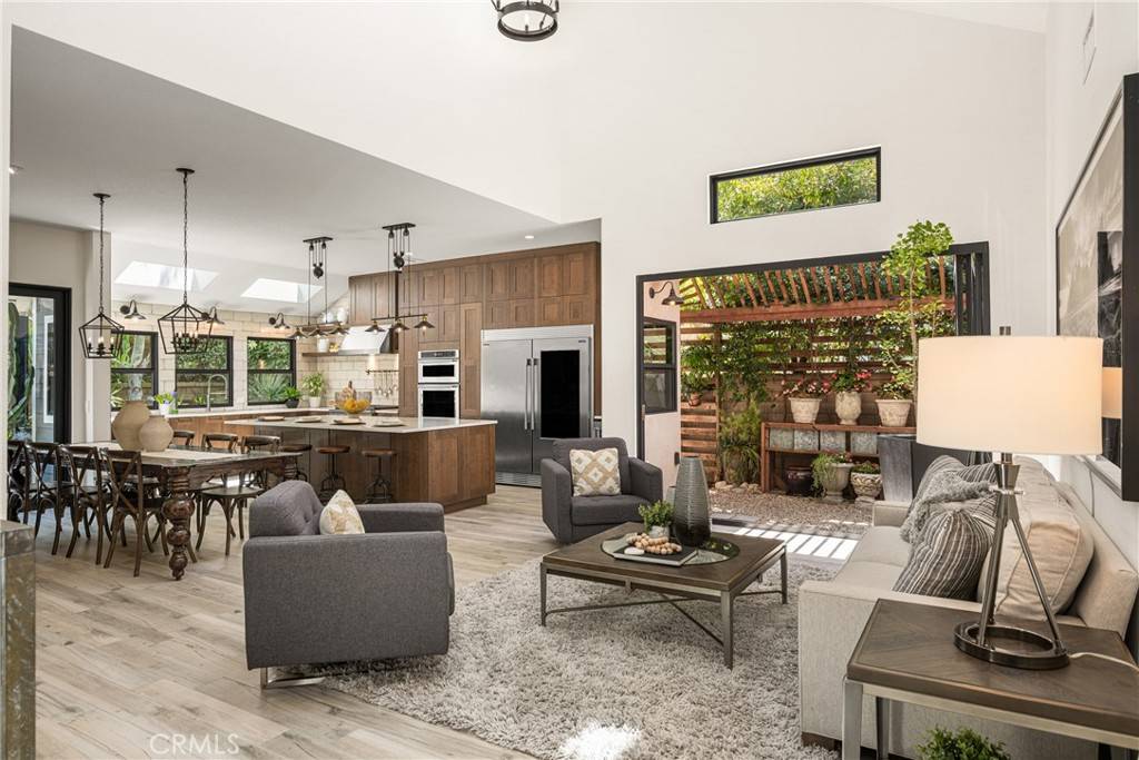 Mission Viejo, CA 92692,28041 Sheffield