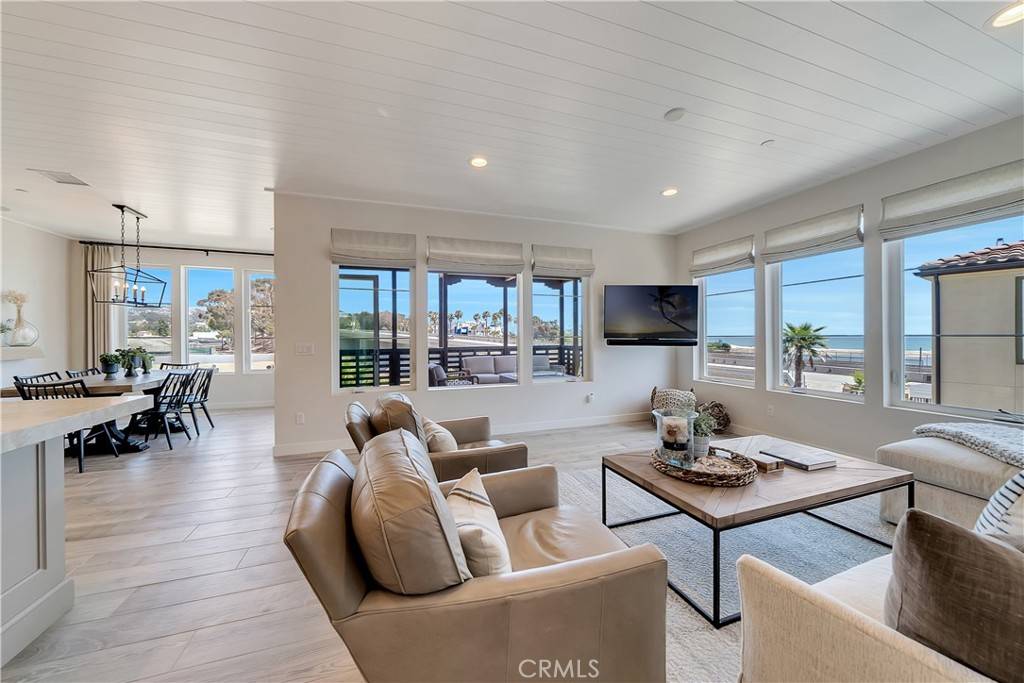 Dana Point, CA 92629,1417 Doheny Way