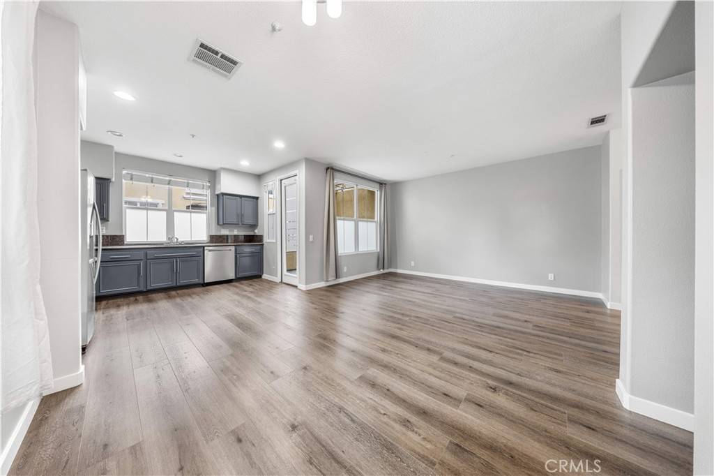 Irvine, CA 92602,1108 Terra Bella