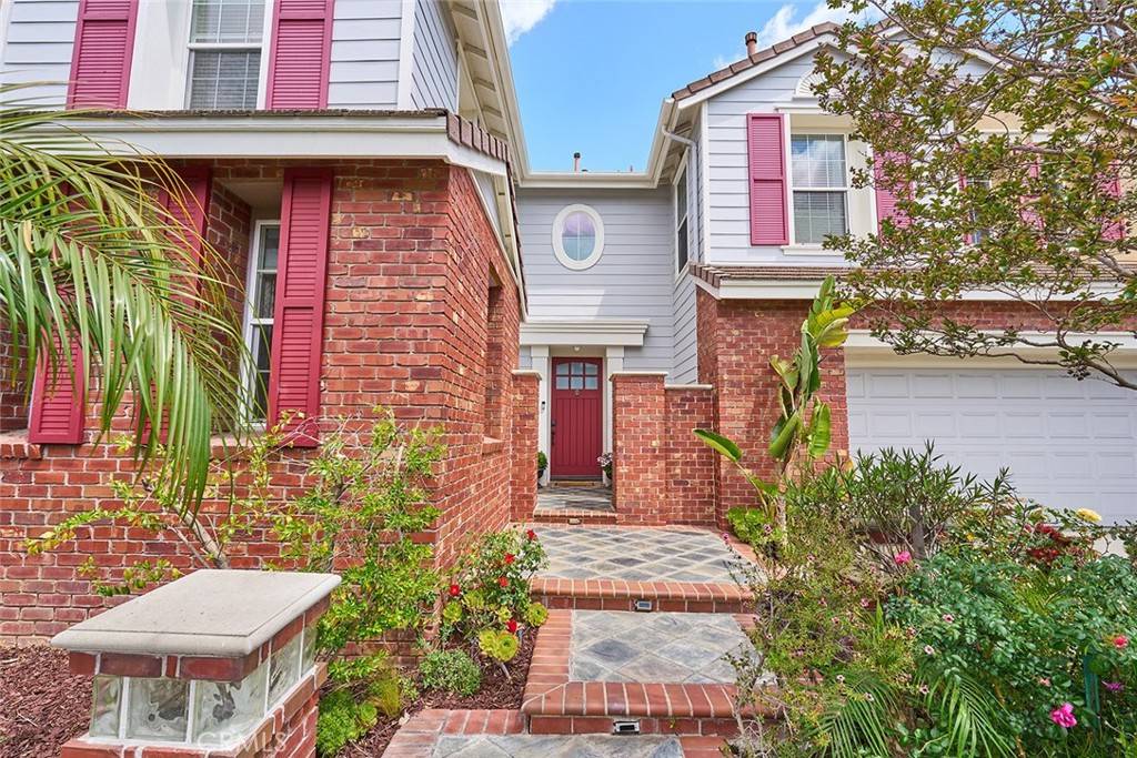 Fullerton, CA 92833,1472 Nicolas WAY