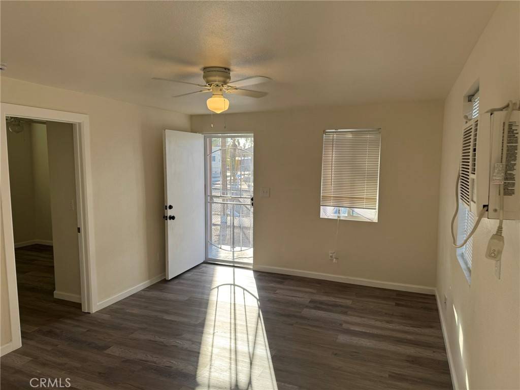 Hemet, CA 92543,230 N Inez ST