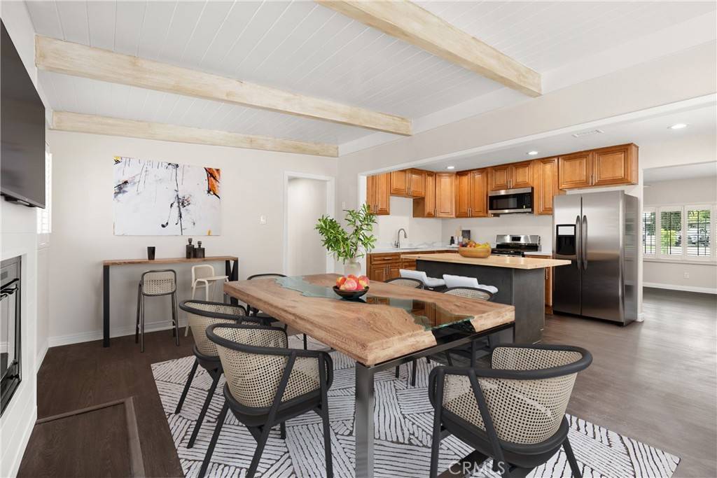 Azusa, CA 91702,235 S Pasadena AVE