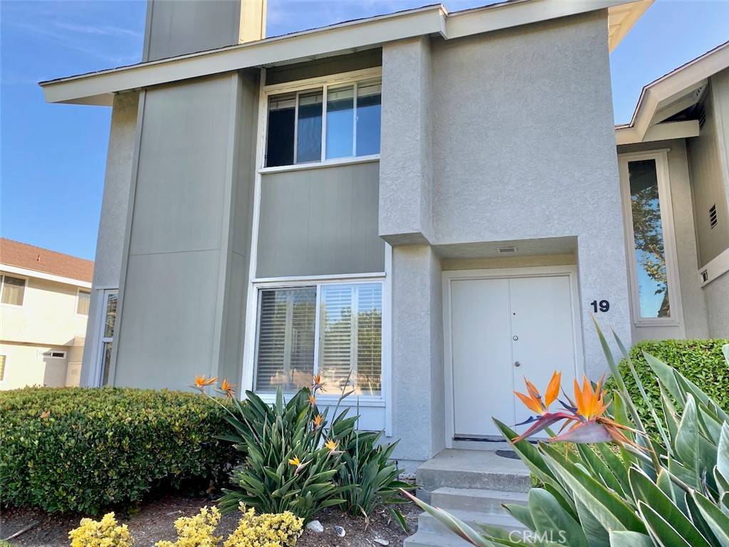 Irvine, CA 92604,19 Sunflower
