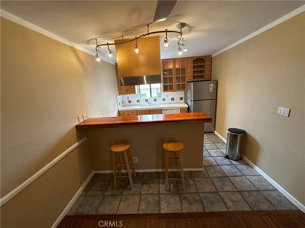 Los Angeles, CA 90066,12747 Pacific AVE #4