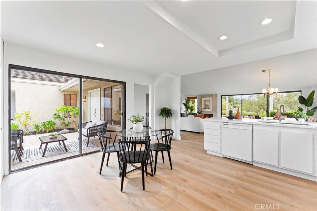 Laguna Niguel, CA 92677,22779 Mariano DR