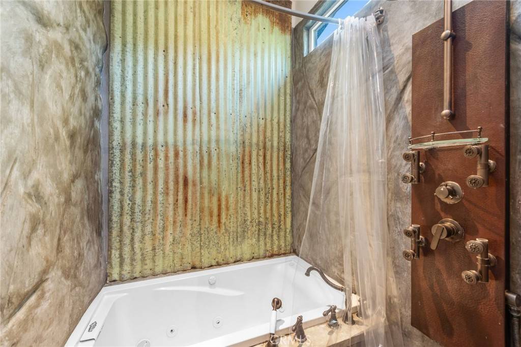 Trabuco Canyon, CA 92679,20571 Sycamore DR
