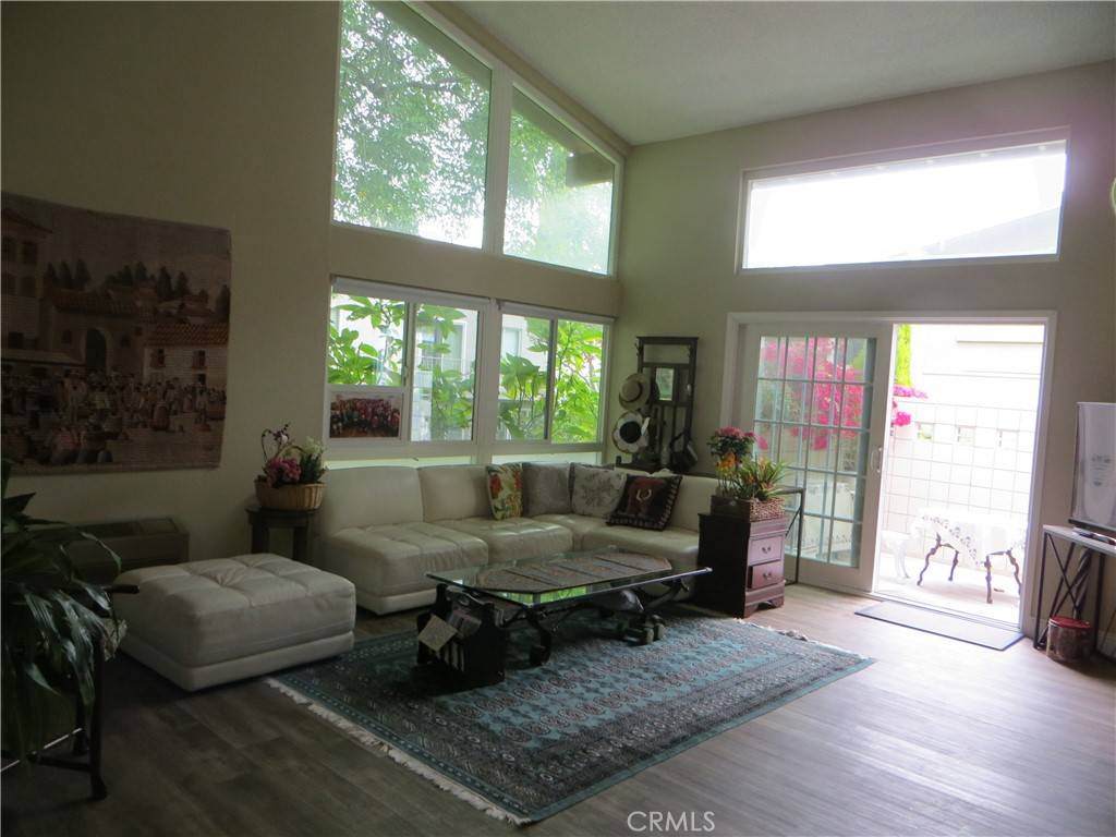 Laguna Woods, CA 92637,397 AVENIDA CASTILLA #D
