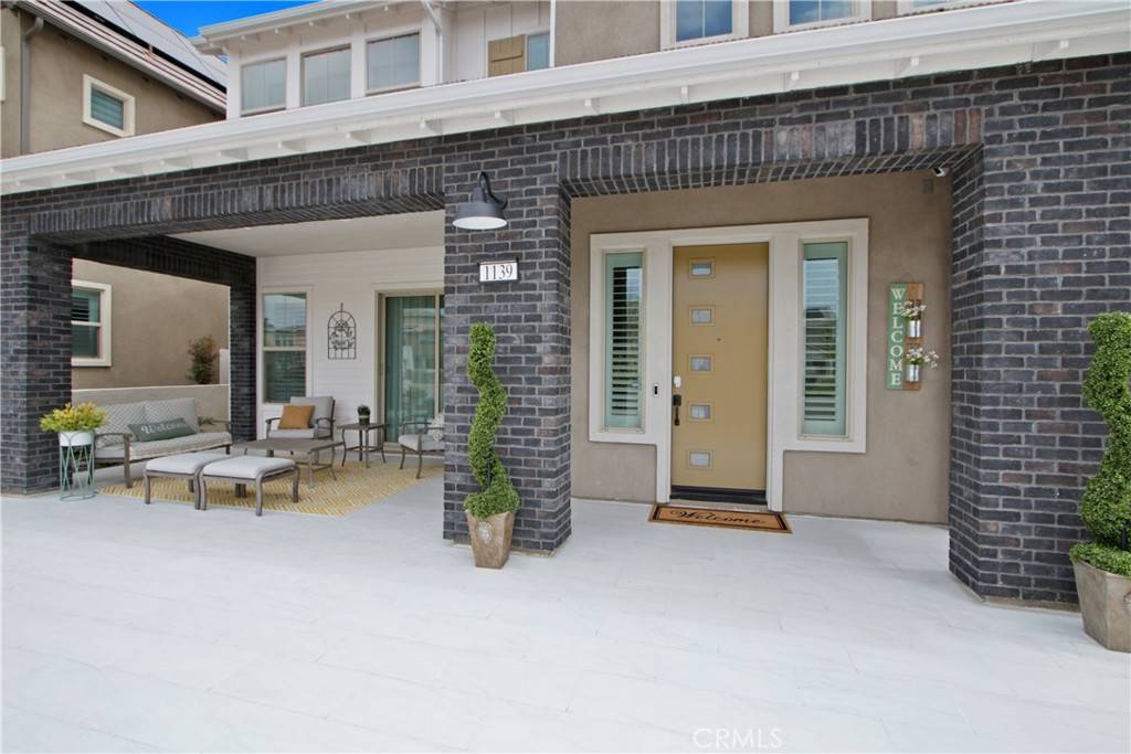 Irvine, CA 92618,1139 Cadence