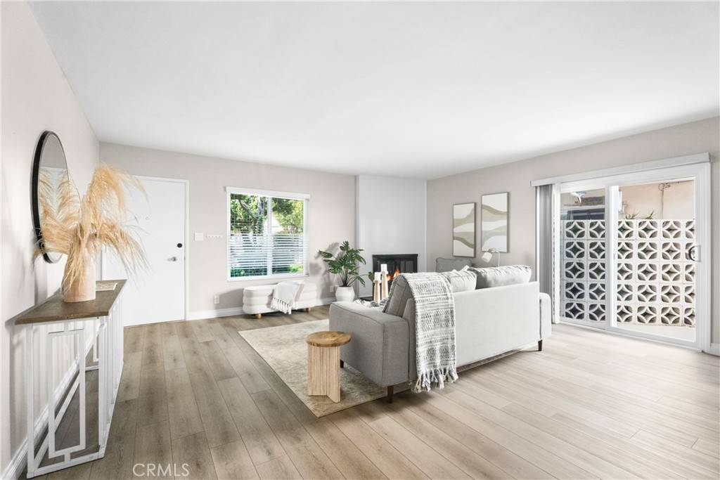 Fullerton, CA 92831,1354 Shadow LN #B
