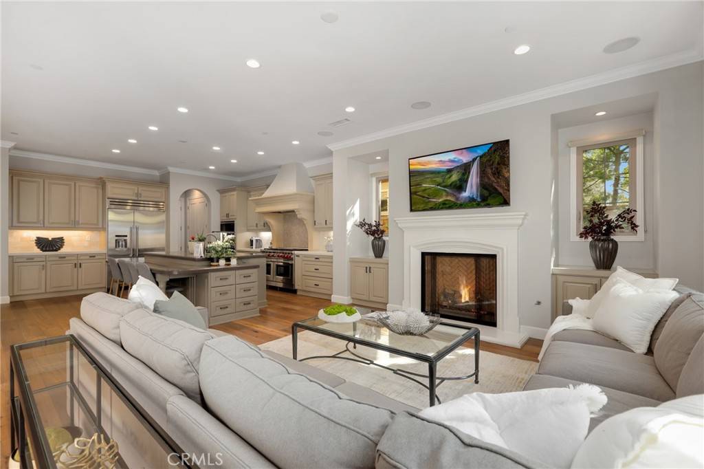 Irvine, CA 92602,25 Tenderfoot