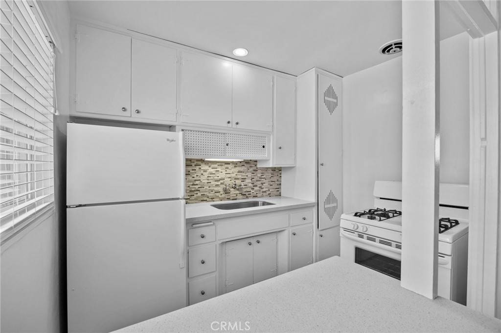 Long Beach, CA 90803,35 Argonne AVE #3