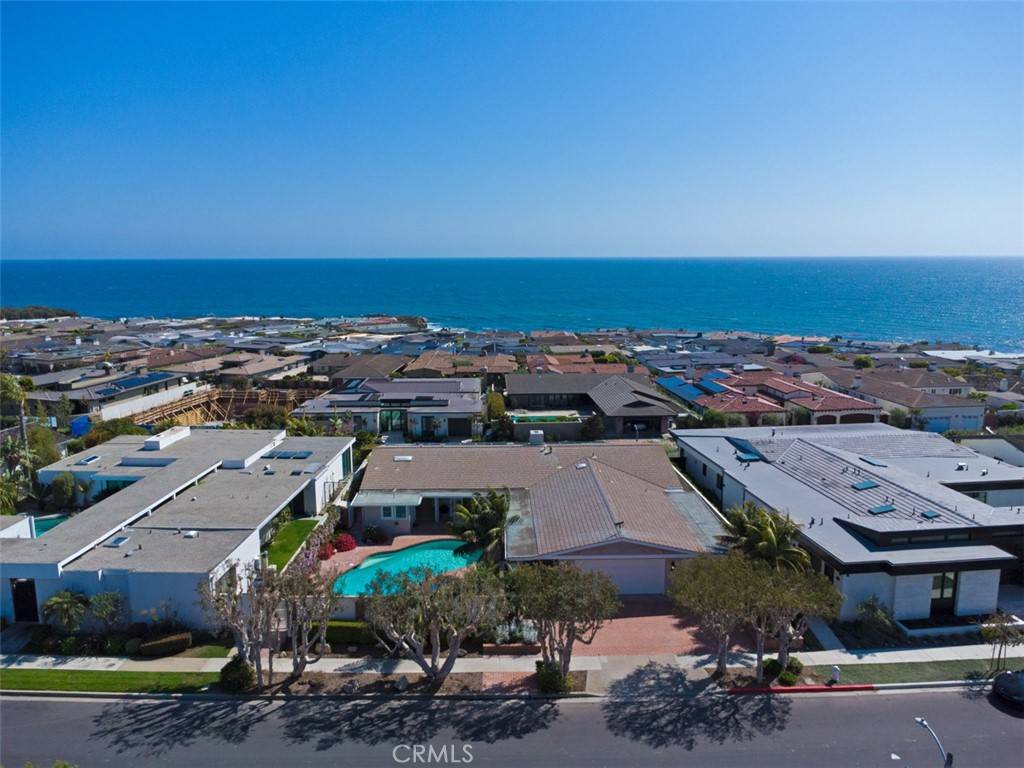Corona Del Mar, CA 92625,4521 Orrington RD