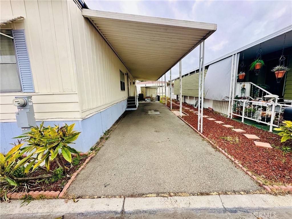 Santa Ana, CA 92703,323 N Euclid ST #148