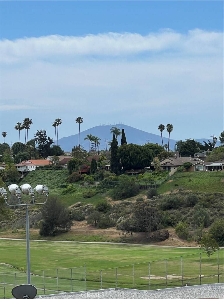 San Diego, CA 92119,6990 Caminito Perico