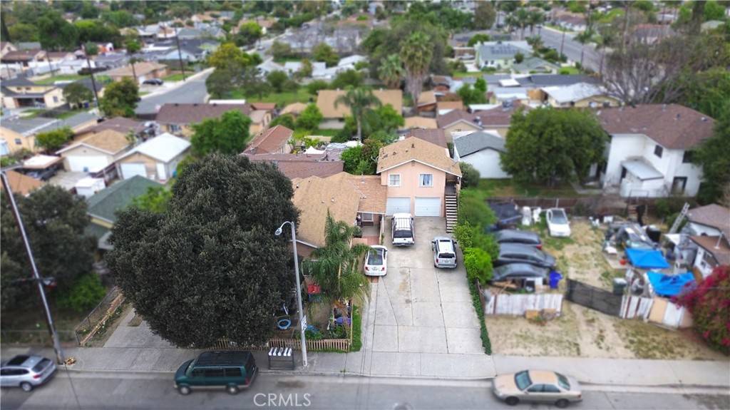 Pomona, CA 91766,931 S Towne AVE