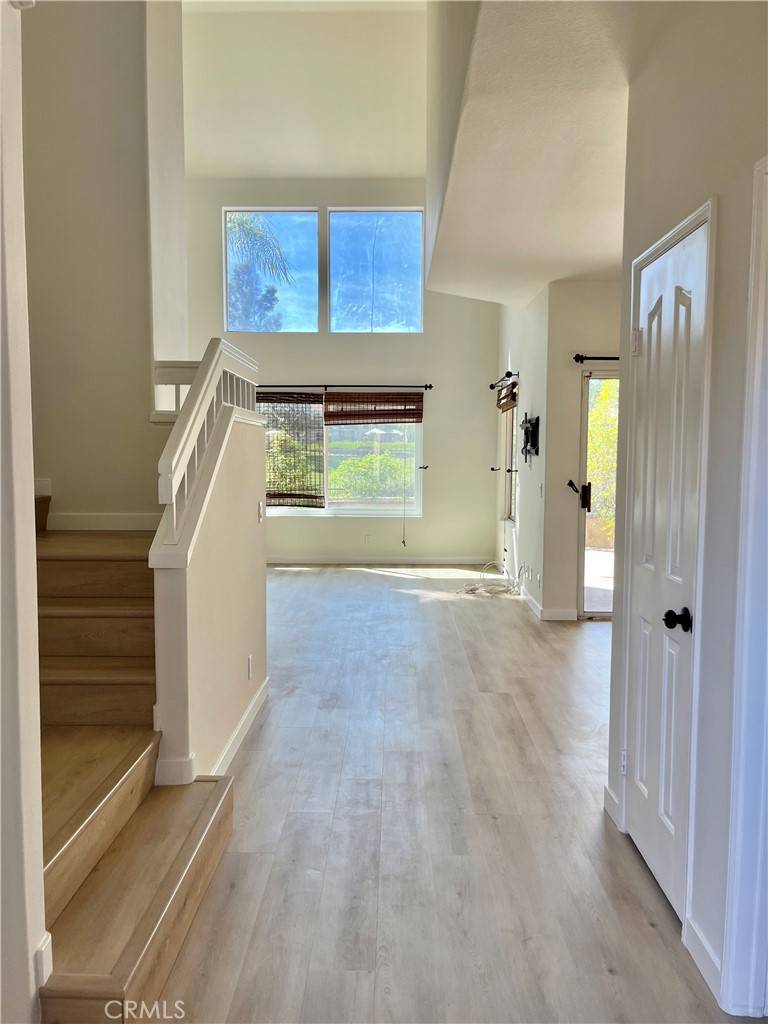 Rancho Santa Margarita, CA 92688,217 Encantado