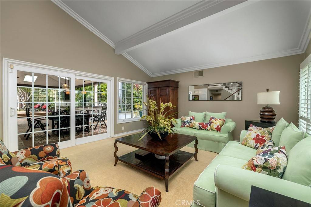 Huntington Beach, CA 92649,16251 Sundancer LN