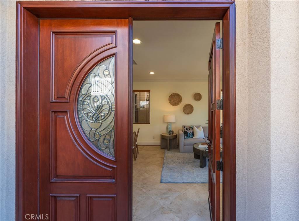 Huntington Beach, CA 92648,416 15th ST