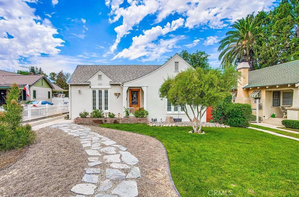 Redlands, CA 92374,816 College AVE #1