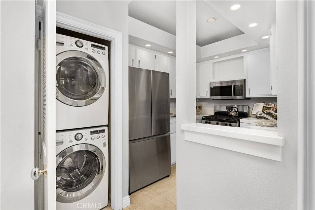 Huntington Beach, CA 92649,17202 Corbina LN #110