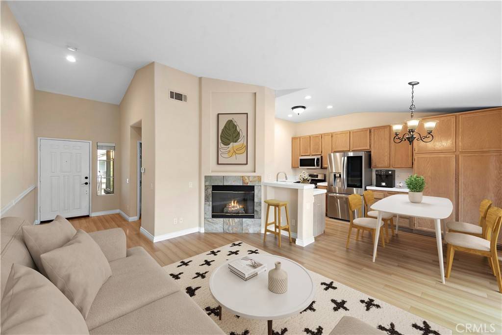 Lake Forest, CA 92610,232 Chaumont CIR