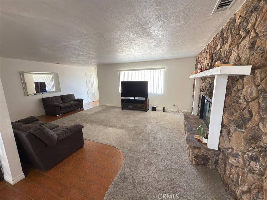 Victorville, CA 92392,12960 El Rio Road