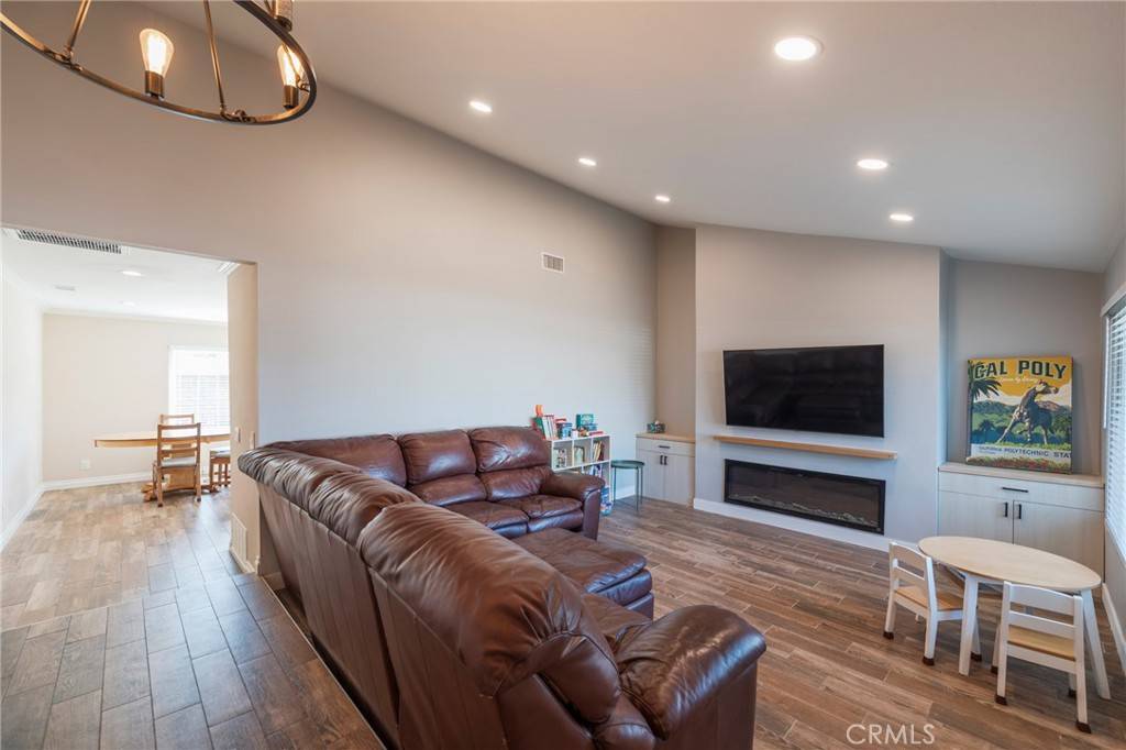 Huntington Beach, CA 92646,19931 Leecrest LN