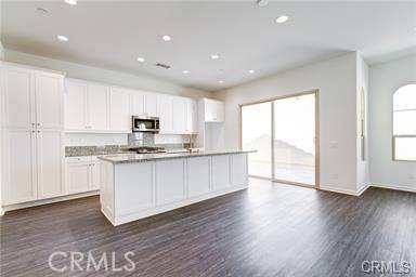 Lake Forest, CA 92610,143 Primrose