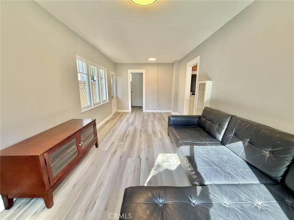 Pasadena, CA 91107,41 S Berkeley AVE #1/2