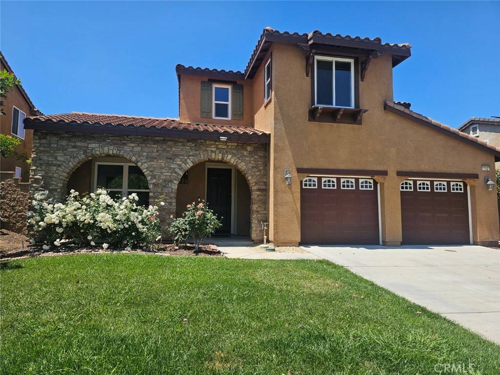 Riverside, CA 92503,17127 Carrotwood DR