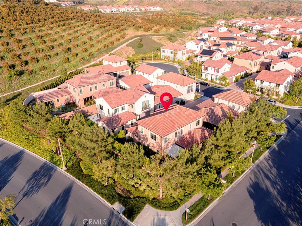 Irvine, CA 92602,111 Vigna