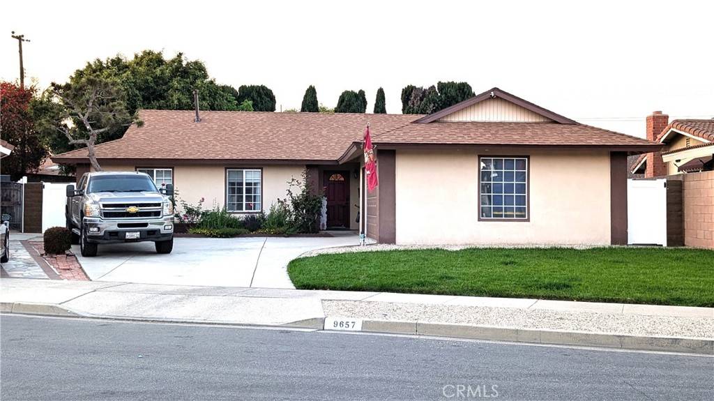 Fountain Valley, CA 92708,9657 Lark CIR