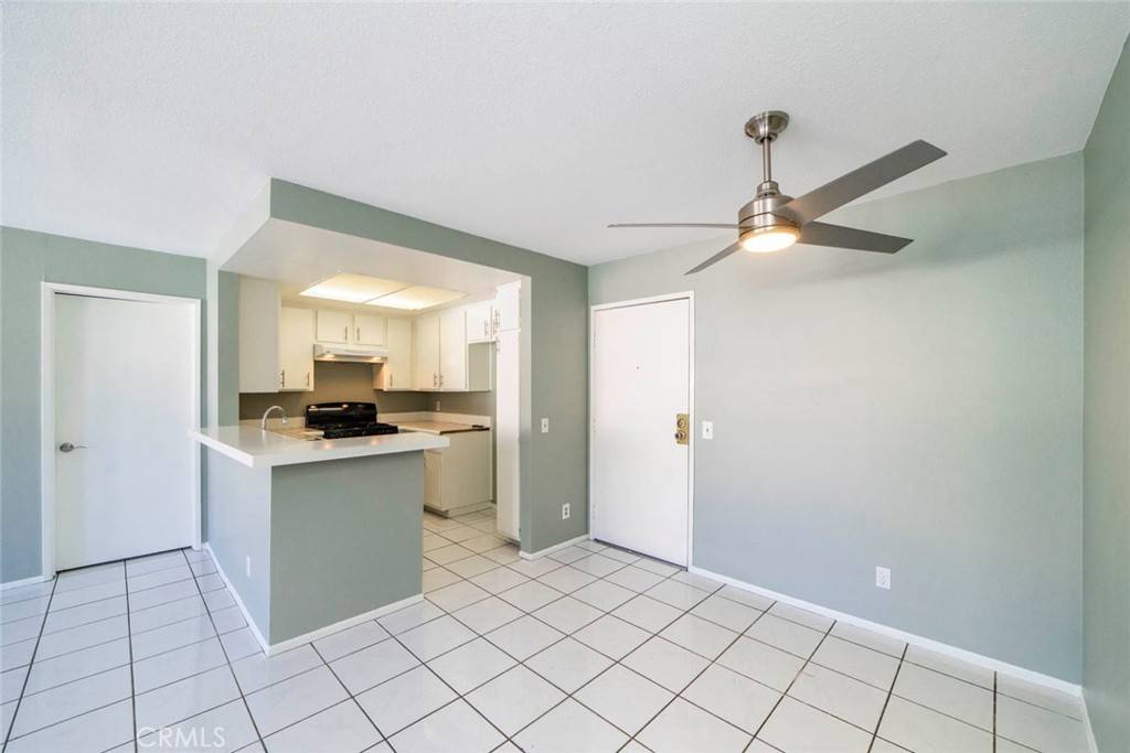 Santa Ana, CA 92701,700 W 3rd ST #B315