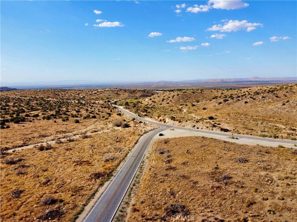 Pearblossom, CA 93553,13 Longview RD