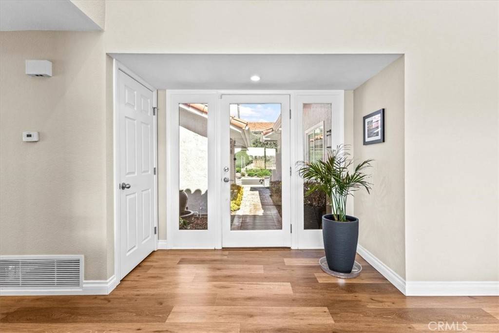 Mission Viejo, CA 92691,22632 Reinosa