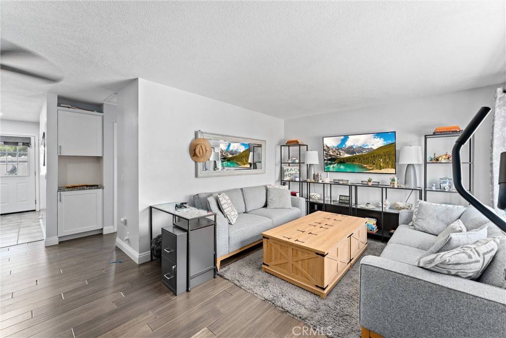Huntington Beach, CA 92646,9811 Continental DR