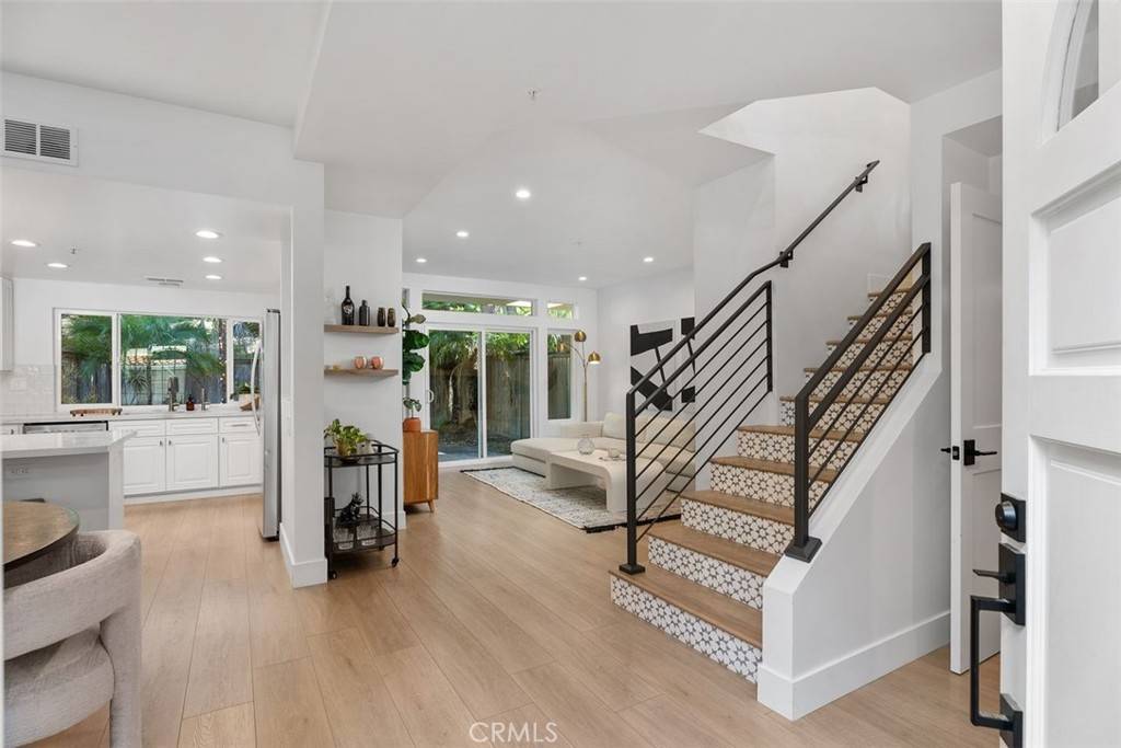 San Clemente, CA 92672,1013 Via Presa