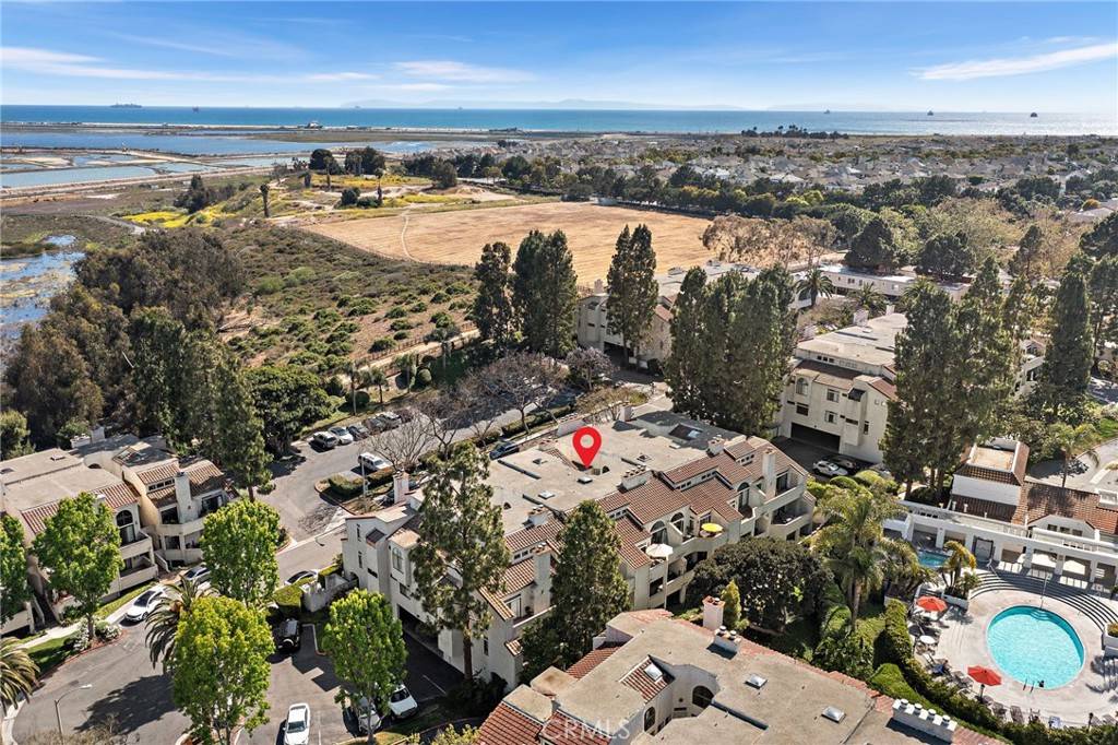 Huntington Beach, CA 92649,5145 Tortuga DR #207