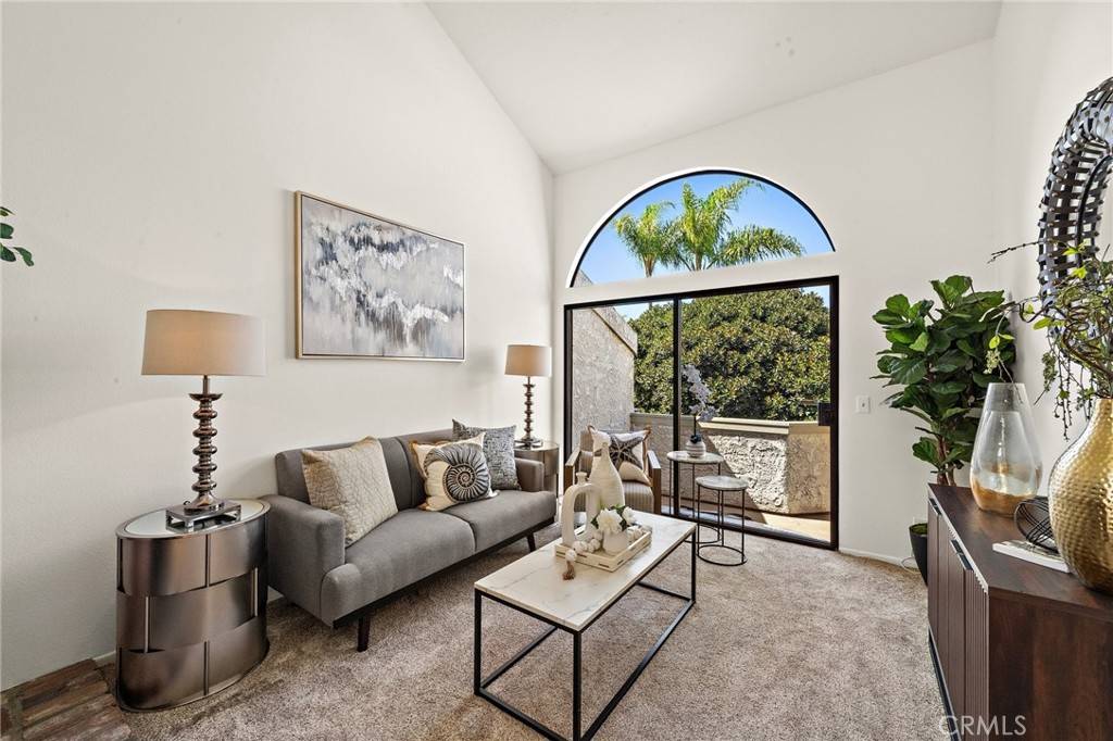 Huntington Beach, CA 92649,5145 Tortuga DR #207