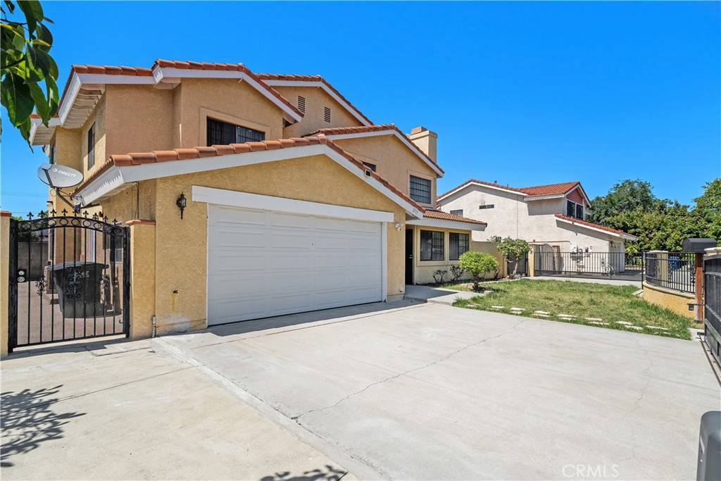 El Monte, CA 91732,2711 Caminar