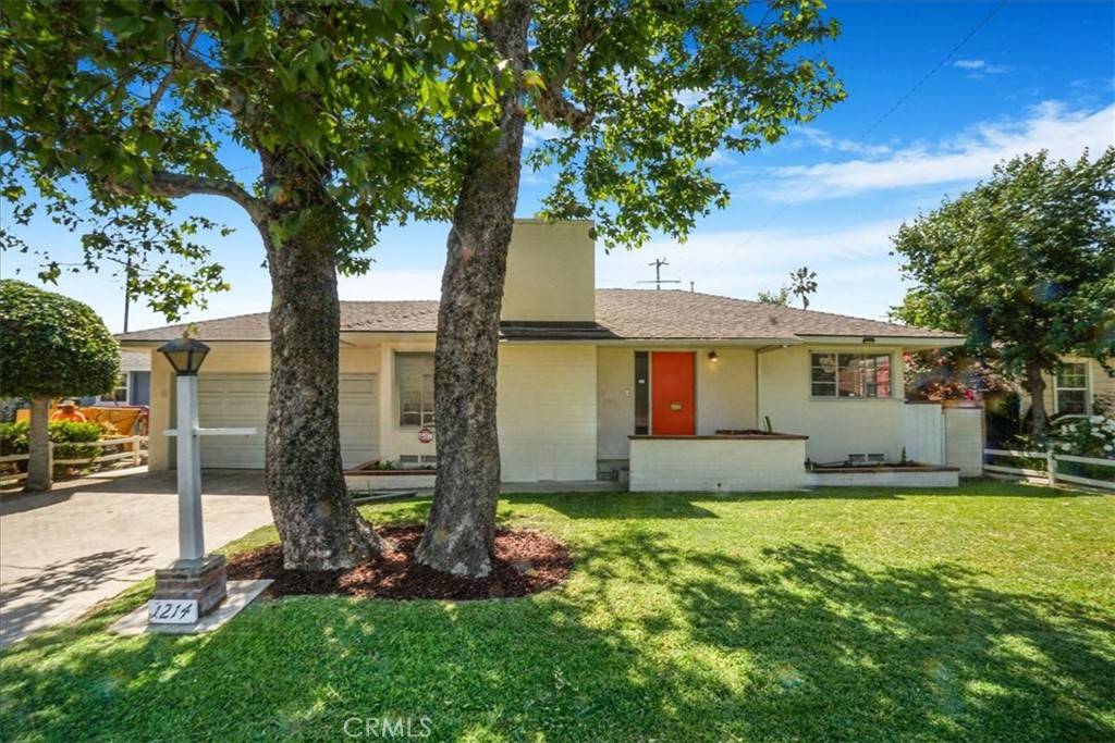 Santa Ana, CA 92707,1214 Halladay ST