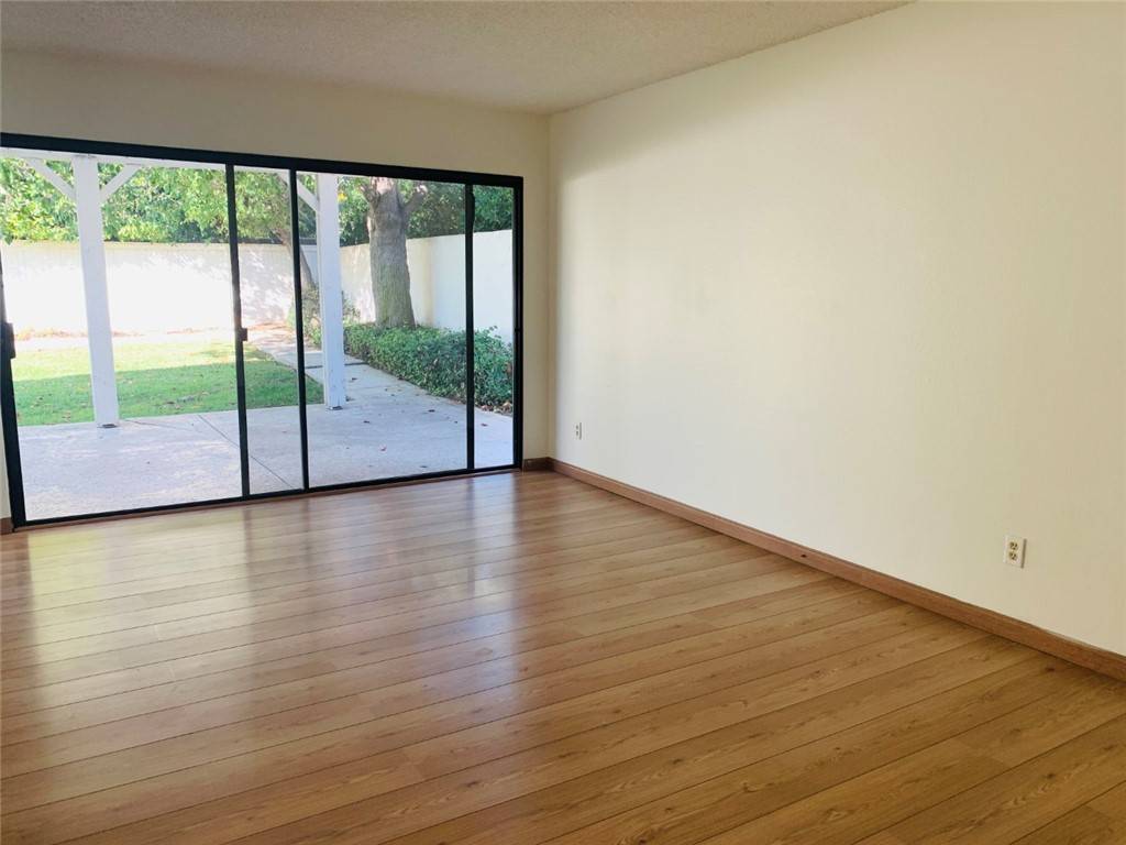 Irvine, CA 92614,29 Timbergate