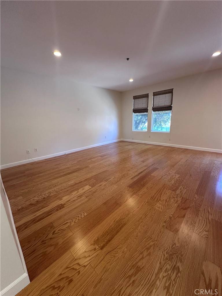 Pasadena, CA 91103,80 N Raymond