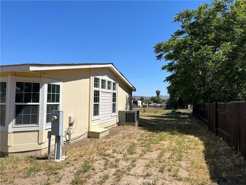 Lake Elsinore, CA 92530,19120 Elena DR