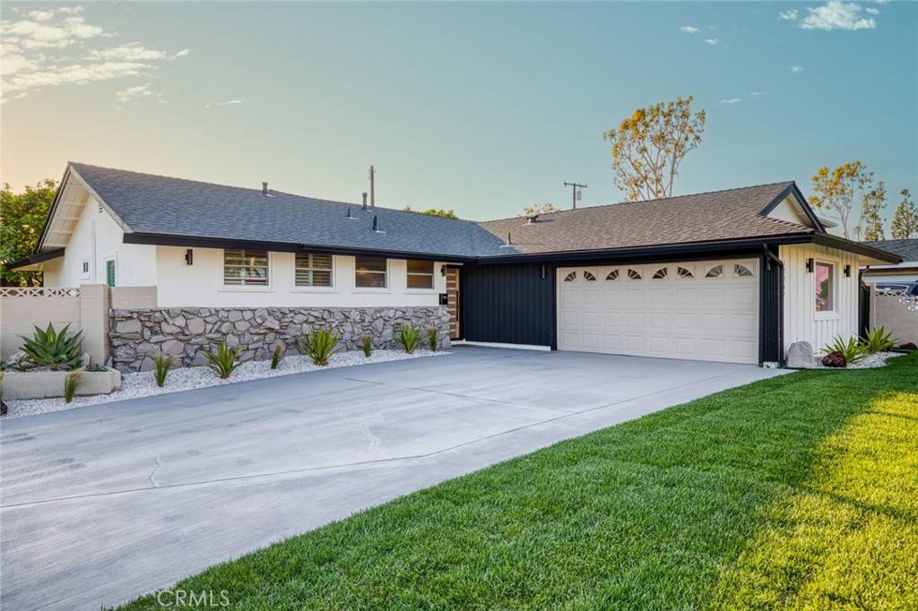 Westminster, CA 92683,15361 Pickford ST