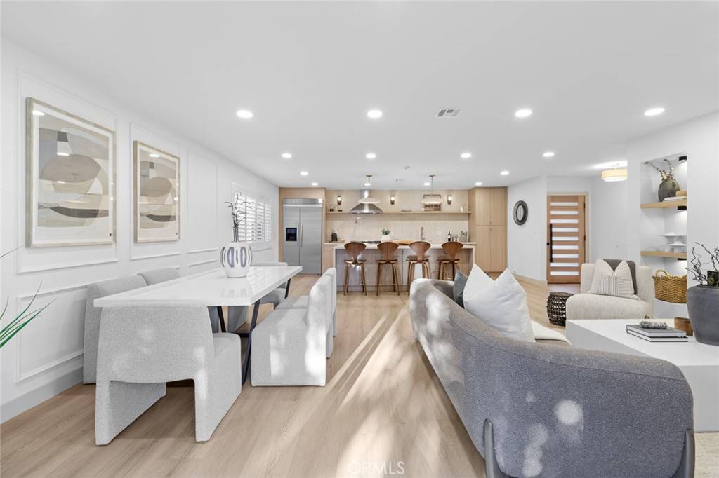Westminster, CA 92683,15361 Pickford ST